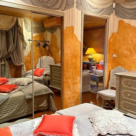 De Luxe Au Coeur De * Saint-Tropez