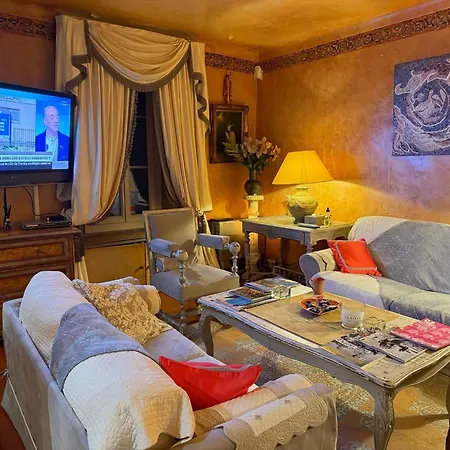 De Luxe Au Coeur De * Saint-Tropez