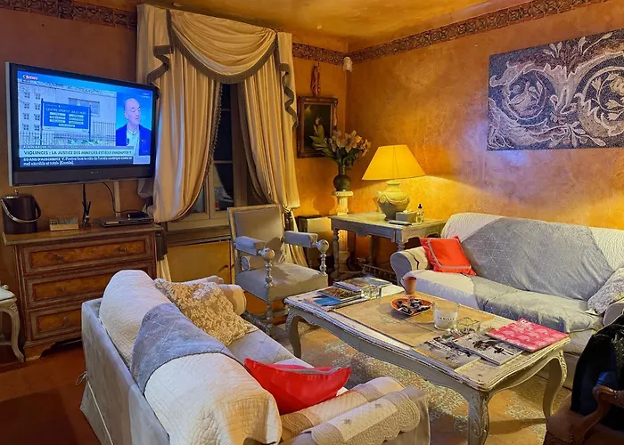 De Luxe Au Coeur De * Saint-Tropez